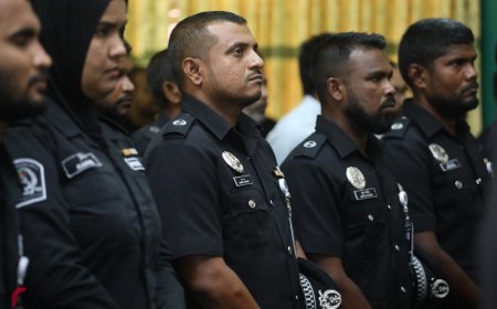 ކަރެކްޝަންސްގެ މުވައްޒަފުން މަސައްކަތް ކުރަން ޖެހޭވަގުތު  ހަފުތާއަކު 35 ގަޑިއިރައް ކުޑަކޮށްފި