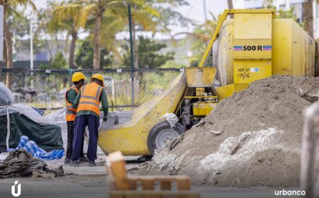 ރޯދައަށް ޚާއްސަކޮށްގެން ހުޅުމާލޭގައި ވަގުތީ މިސްކިތެއް އެޅުމުގެ މަސައްކަތް ފަށައިފި