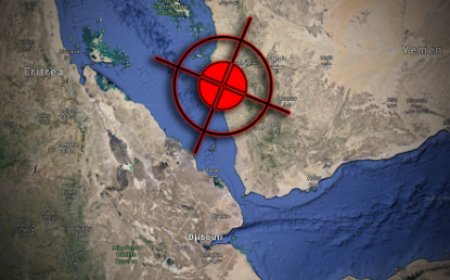 ޙޫތީންގެ ވަރުގަދަ ހަމަލާއެއް ގަލްފު ކަނޑުގައި އޮތް އެމެރިކާގެ އުޅަނދަކަށް