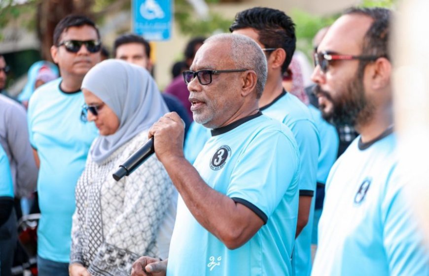 މޭޔަރުގެ ގޮނޑި ކާމިޔާބު ނުކުރެވުމުން އަބްދުއްރަހީމް އާންމު މެމްބަރުންގެ ކިބައިން މާފަ އެދިއްޖެ