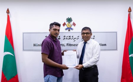 ތިނަދޫ ޒޯން ސްޓޭޑިއަމް މަރާމާތުކުރުމުގެ މަސައްކަތް ބަޔަކާ ހަވާލުކޮށްފި