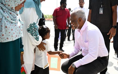 ރައީސުލްޖުމްހޫރިއްޔާ ކޮޅުމަޑުލުގެ ބައެއް ރަށްރަށަށް ކުރެއްވި ދަތުރުފުޅު ނިންމަވާލައްވައިފި