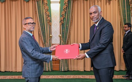 ޗައިނާއަށް ކަނޑައަޅާ ސަފީރަކަށް ޑރ. ފަޟީލް އައްޔަނު ކުރައްވައިފި