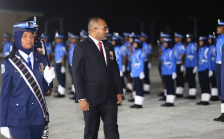 އެންމެން ދައްކަނީ އިހުސާނުގެ ގަޓުގެ ވާހަކަ, އިހުސާނު ވިދާޅުވަނީ ރައީސްގެ ގަޓުގެ ވާހަކަ!