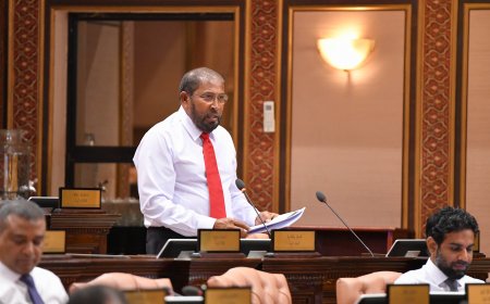 ބައެއް ރިސޯރޓްތަކުން މުވައްޒަފުންގެ ސަރވިސް ޗާޖް ރުފިޔާއިން ދޭން ނިންމުމުން ގާސިމްގެ ބޮޑަތި ފާޑުކިއުންތަކެއް