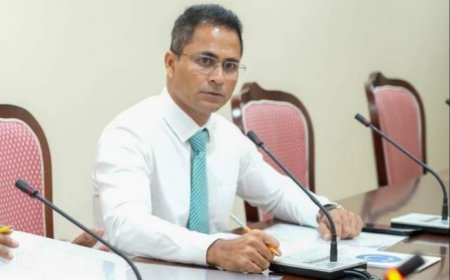 ދައުލަތުގެ ރިޒާވް ހުސްވިކަމަށް ބުނެ ފަތުރަނީ ދޮގު ޚަބަރު: މެންބަރު އިއްބެ