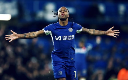 ރަހީމް ސްޓާލިންގެ ކުރިމަގު ސުވާލުމާކެއްގައި!