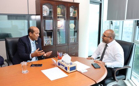 މައްސަލަ ބޮޑު ދަނޑިވަޅެއްގައި ދާޚިލީ ވަޒީރާއި ބަންލަދޭޝްގެ ސަފީރު ބައްދަލުކުރައްވައިފި