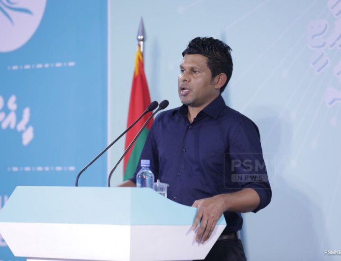 ނޫސްވެރިން މަޢުލޫމާތު ފެތުރުމުގައި ޒިންމާދާރުވާން ޖެހޭ: ނައިބުރައީސް