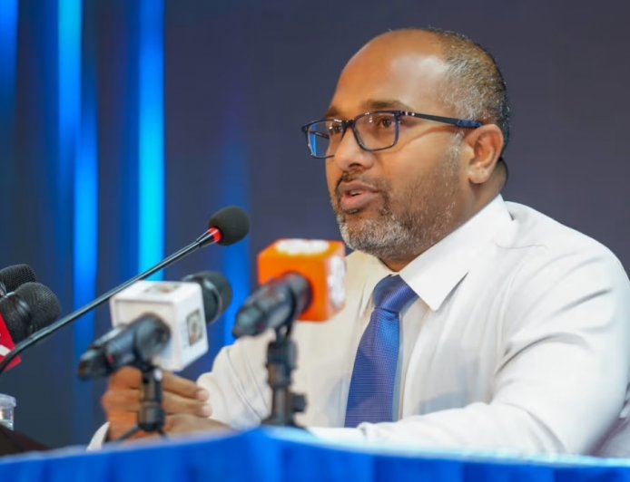 ރާއްޖެއަށް މިހާރު ބޭނުންވަނީ އިޖުތިމާއީ އަދި އަހުލާގީ ބޮޑު އިސްލާހެއް: މިނިސްޓަރު އިހުސާން