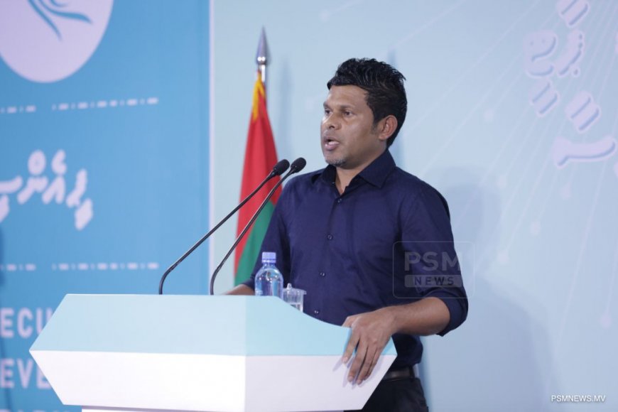 ނޫސްވެރިން މަޢުލޫމާތު ފެތުރުމުގައި ޒިންމާދާރުވާން ޖެހޭ: ނައިބުރައީސް