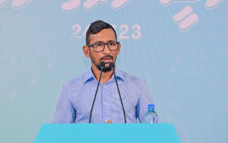 ރައީސެއްގެ އެކައުންޓްގައި 100 ނުވަތަ 200 މިލިއަން ރުފިޔާ ހުރިނަމަ ރައްޔިތުން ޝައްކު އުފައްދާނެ- ފަލާހު