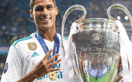 ރެއާލް މެޑްރިޑް އަދި މެންޗެސްޓަރ ޔުނައިޓަޑްގެ ކުރީގެ ޑިފެންޑަރު, ރަފެއިލް ވަރޭން ފުޓްބޯޅަ ކުޅުން ހުއްޓާލައިފި