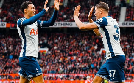 10 ކުޅުންތެރިންނާއެކު މެންޗެސްޓަރ ޔުނައިޓަޑުން ޓޮޓްނަމް އަތްދަށުވެއްޖެ