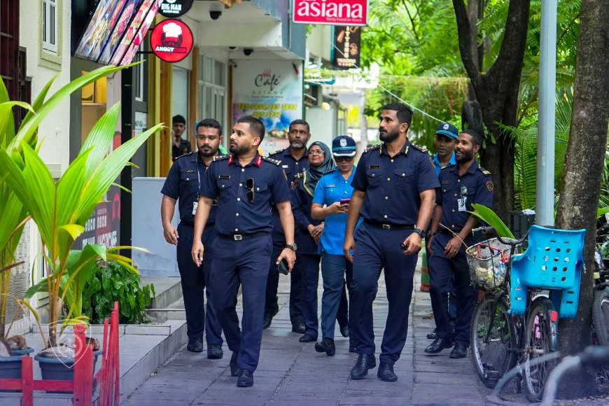 "ގަވާއިދާ ހިލާފަށް އުޅޭ ބިދޭސީއަކު ތިޔަބޭފުޅުންގެ ޒިންމާގެ ދަށުގައި ނުބަހައްޓާ"- އިމިގްރޭޝަން ކޮންޓްރޯލަރ