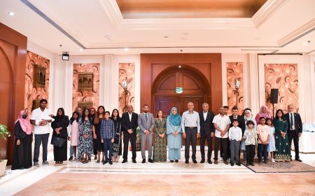 އިންޑިއާގެ ނިއުދިއްލީގައި ދިރިއުޅޭ ދިވެހިންނާ ރައީސުލްޖުމްހޫރިއްޔާ ބައްދަލުކުރައްވައިފި