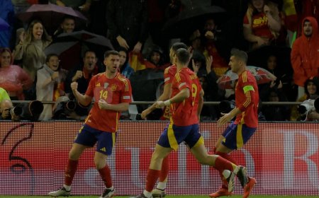 ޔުއެފާ ނޭޝަންސް ލީގު: ސްޕެއިން އާއި ޕޯޗްގަލް ކުއާޓާ ފައިނަލަށް