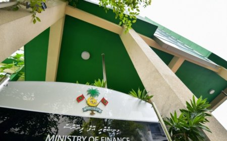 ކެޕިޓަލް ޚަރަދު ދަށްވެ, ބަޖެޓުން ޚަރަދުކުރި ނިސްބަތް ދަށަށް