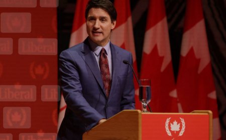 ކެނަޑާގެ ބޮޑުވަޒީރަށް އަމިއްލަޕާޓީގެ މެމްބަރުންގެ ފަރާތުން އިސްތިއުފާ ދިނުމަށް ފިއްތުންތައް ކުރިމަތިވަނީ