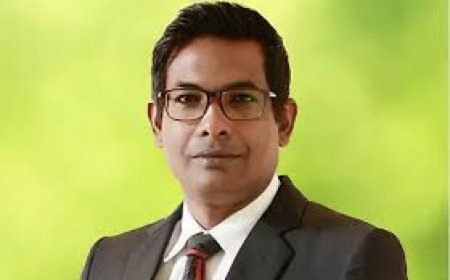 ބިންވެރިޔާ ސްކީމާ ގުޅޭ މައްސަލައިގައި ހިމެނޭ އެންމެންގެ އިލެކްޓްރޯނިކް ސާމާނު ހިފަހައްޓައިފި