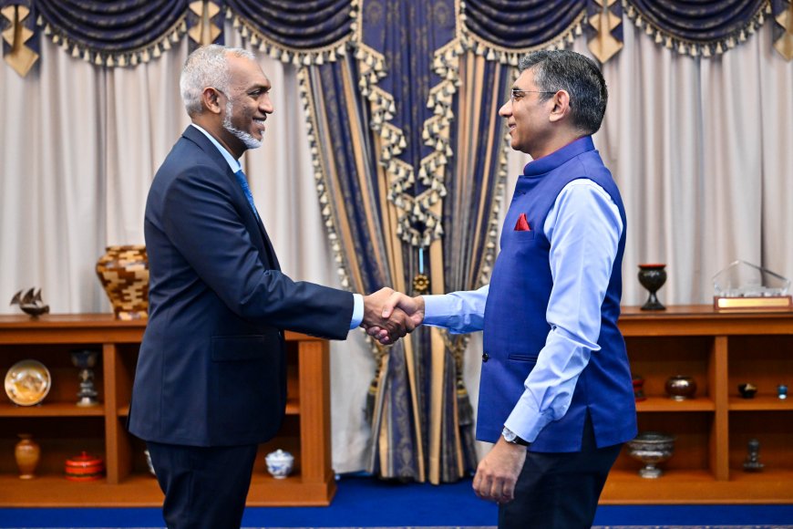 އިންޑިޔާއާއި ރާއްޖޭގެ ގުޅުން ކުރިއަރުވަން އިންޑިޔާ ސަފީރު ދެއްވި އެހީތެރިކަމަށް ރައީސް ޑރ.މުއިއްޒުގެ ޝުކުރު