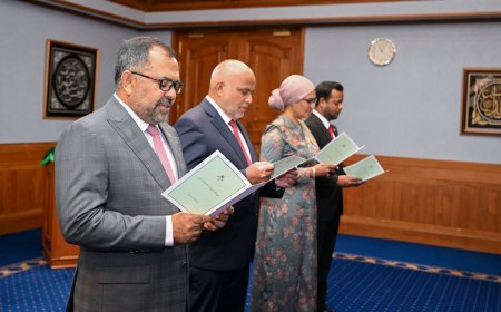 ކެބިނެޓަށް ގެނައި ބަދަލުތަކާއެކު ވަޒީރުންނަށް މަޖިލިހުން ރުހުން ދީފި