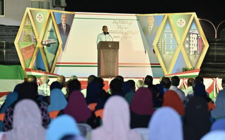 ރަށުގެ ތަރައްޤީއަށް ކުރެވޭ ކަންކަމުގައި ހުރިހާ ރައްޔިތުން އެކުވެރިކަމާއެކު ކުރިއަށް  ދިއުމަށް ރައީސް އެދިވަޑައިގެންފި