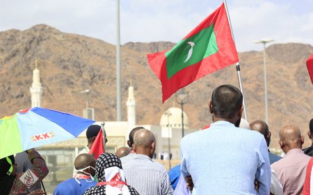 ރޯދަމަހުގެ އުމްރާވެރިންގެ ޑެބިޓް ކާޑަށް 1500 ޑޮލަރަށް ލިމިޓު ބޮޑުކުރަނީ