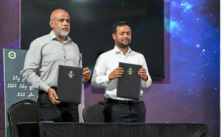 ދ. ކުޑަހުވަދޫގައި ވިޔަފާރި ބަނދަރެއް ތަރައްޤީ ކުރުމުގެ އެއްބަސްވުމުގައި ސޮއިކޮށްފި