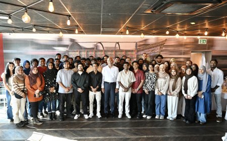 ބޭރުގައި ކިޔަވާ ދަރިވަރުންނަށް ޑޮލަރުން ފައިސާ ދޫކުރުމަށް މިދަނީ މަސައްކަތް ކުރަމުން: ރައީސް މުއިއްޒު