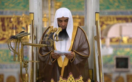 މަދީނާގެ ޙަރަމްފުޅުގެ އިމާމް ޑރ. ޞަލާޙުލްބުދައިރު  ރާއްޖެވަޑައިގަންނަވަނީ