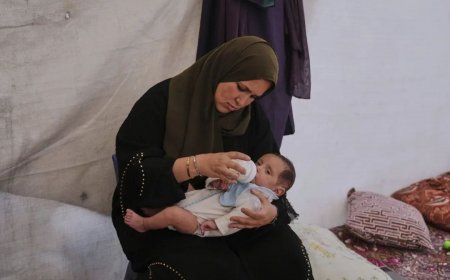 ޞިއްހީ ފަރުވާއަށް އަށްފަހު އުރުދުން އިން ޣައްޒާގެ ކުޑަކުދިން އެގައުމުގުގައި ބޭތިއްބުމުގެ ހުއްދަ ނުދިނުމުން އަލުން ޣައްޒާގެ ހަނގުރާމައިގެ ބިމަށް!