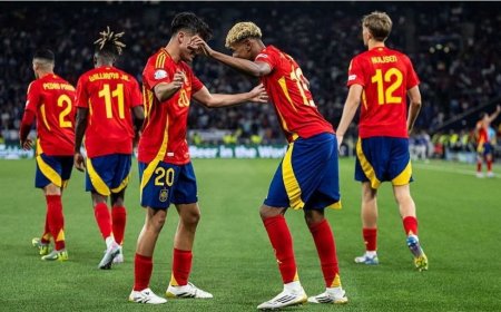 ޔަމާލްގެ ދެ ގޯލާއެކު ފްރާންސް ބަލިކޮށް, ސްޕެއިން ނޭޝަންސް ލީގު ފައިނަލަށް