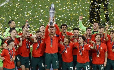 ޕޯޗްގަލްއިން ނޭޝަންސް ލީގު ކާމިޔާބުކޮށް, ރޮނާލްޑޯ އުފަލުން ރޮވިފައި