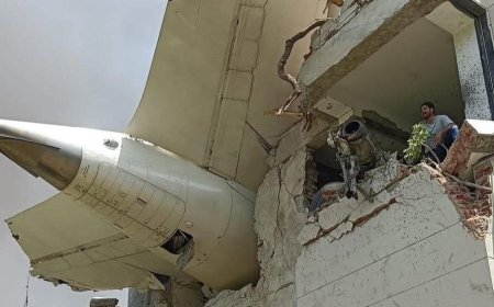 އިންޑިއާގެ މަތިންދާބޯޓު ވެއްޓުނު ހާދިސާގައި  މަދުވެގެން 30 މަރު