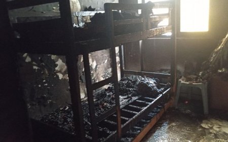 ވިނަރެސްގެ އެޕާރޓްމަންޓެއްގައި ރޯވެ ވަރަށް ބޮޑަށް އަނދައިފި