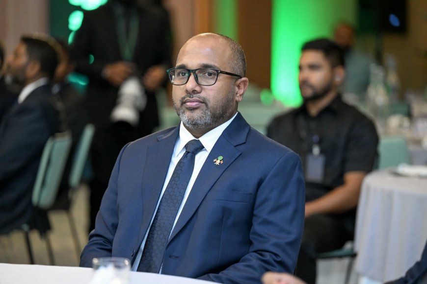 ޝަހުޒާނުގެ ތުހުމަތުތައް ވަޒީރު އިހުސާނު ދޮގުކުރައްވައިފި، ގޮޅިން ފޯނެއް ފެނުނުކަން ހާމަކޮށްފި