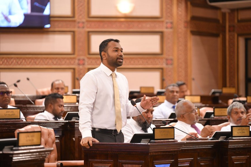 ހަނގުރާމައިގެ ސަބަބުން ދިމާވެދާނެ ދަތިތަކަށް ދުރާލާ ތައްޔާރުވުމަށް ގޮވާލާ ކުއްލި މައްސަލަ ބަލައިގަނެ ބަހުސް ކުރަނީ