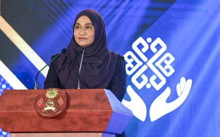 ޤައުމެއް ތަރައްޤީ ކުރުމުގައި އެ ޤައުމެއްގެ ޞިއްޙަތު ކިތަންމެހައިވެސް މުހިންމު: ރައީސުލްޖުމްހޫރިއްޔާގެ އަނބިކަނބަލުން