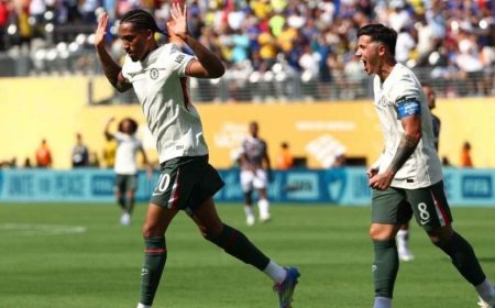 ޗެލްސީއާ ގުުޅުނުތާ 6 ދުވަސް ފަހުން ޕެޑްރޯ ޗެލްސީ ގޮވައިގެން ކްލަބް ވޯލްޑްކަޕް ފައިނަލަށް