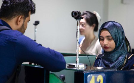 މިނިވަން ދުވަހުގެ ބަންދުތެރޭގައިވެސް ޕާސްޕޯޓް ހަދައިދިނުން ކުރިއަށް ދާނެ