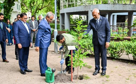 ފަސްމިލިއަން ގަސްއިންދުމުގެ ޕްރޮގްރާމުގައި ލަންކާގެ ރައީސް ބައިވެރިވެ ވަޑައިގެންފި