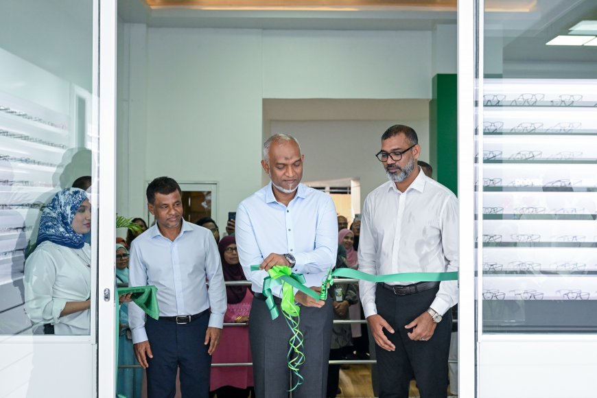 އެމް.ސީ.ޖީ.އެޗްގެ އައިނު ފިހާރަ، ރައީސުލްޖުމްހޫރިއްޔާ ހުޅުއްވައިދެއްވައިފި