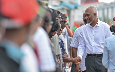 ލާމަރުކަޒީ ނިޒާމް ޗެމްޕިއަން ކުރުމަކީ ސީދާ ރައްޔިތުން ބާރުވެރިކުރުވުން- ރައީސް