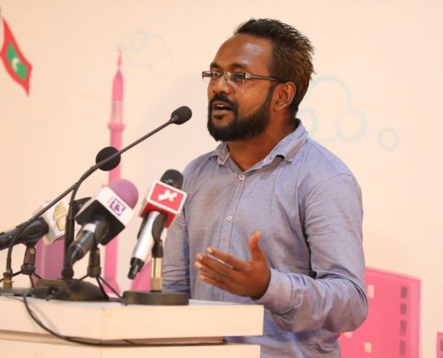 ހައިކޯޓްގެ ފަނޑިޔާރުކަމާ ހަވާލުނުވާން ނިންމައިފިން- ޝަހީދު