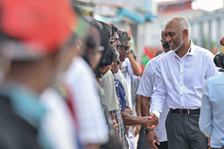 ލާމަރުކަޒީ ނިޒާމް ޗެމްޕިއަން ކުރުމަކީ ސީދާ ރައްޔިތުން ބާރުވެރިކުރުވުން- ރައީސް