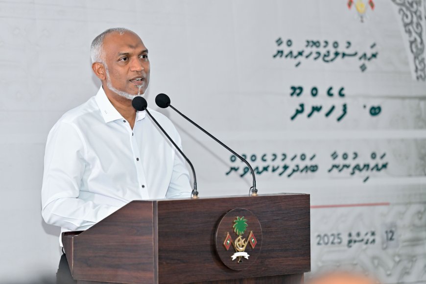 ޓީޗަރުން ތަމްރީނު ކުރައްވައިގެންވިޔަސް ފެހެންދޫ އަށް ޓީޗަރުންގެ މައްސަލަ ހައްލުކޮށްދޭނަން- ރައީސް