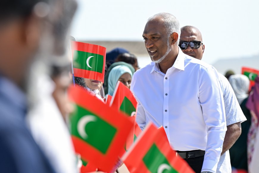ވައުދުތައް ފުއްދަވައިދެއްވާނެކަމުގެ ޔަގީންކަން ދެއްވަމުން ރައީސް މުއިއްޒު ބ.އަތޮޅު ދަތުރު ނިންމަވާލައްވައިފި