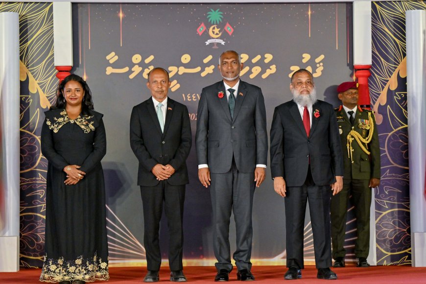 މެޒޯ މޯޑްގެ ހަނދާނަށް ޝަރަފްވެރިކަމުގެ އިނާމް އަރުވައިފި