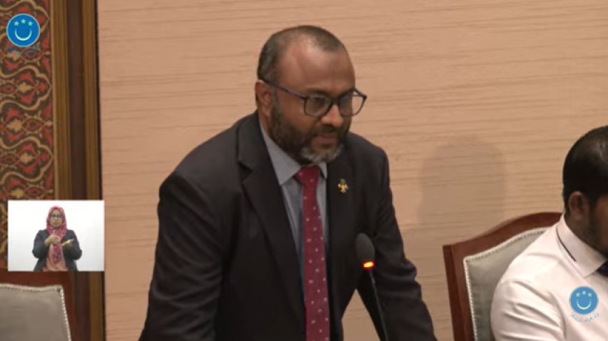ވެރިމީހާގެ މަސްއޫލިއްޔަތުތަކާ ބެހޭ ޚުޠުބާ ވޭތުވެދިޔަ ސަރުކާރުން ވަނީ ފޮރުވާފަ: މިނިސްޓަރ ޝަހީމް
